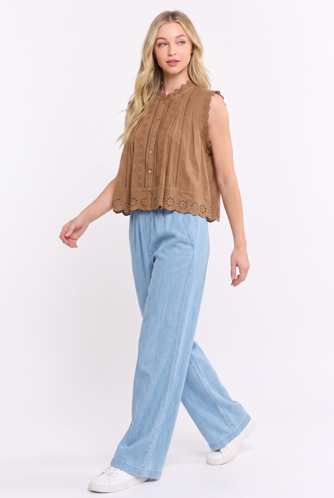 Sweet Melody Top -Almond