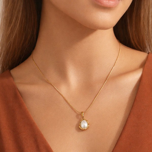 Aurelia Necklace